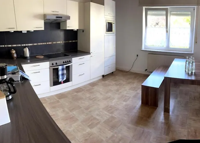Zentral Und Ruhig Eg Appartement *
